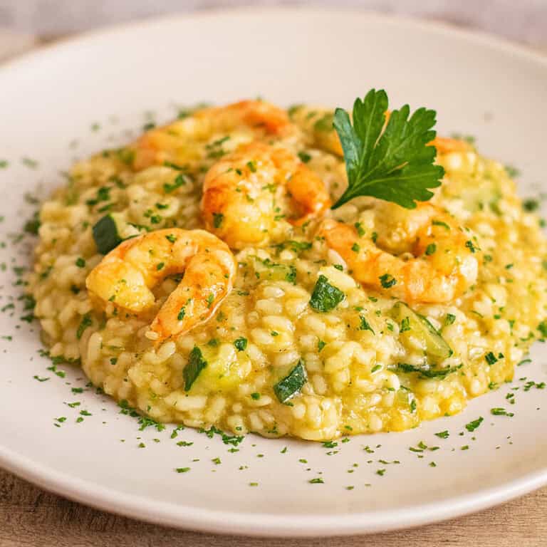 Risotto con Zucchine e Gamberetti: Ricetta Cremosa Facile